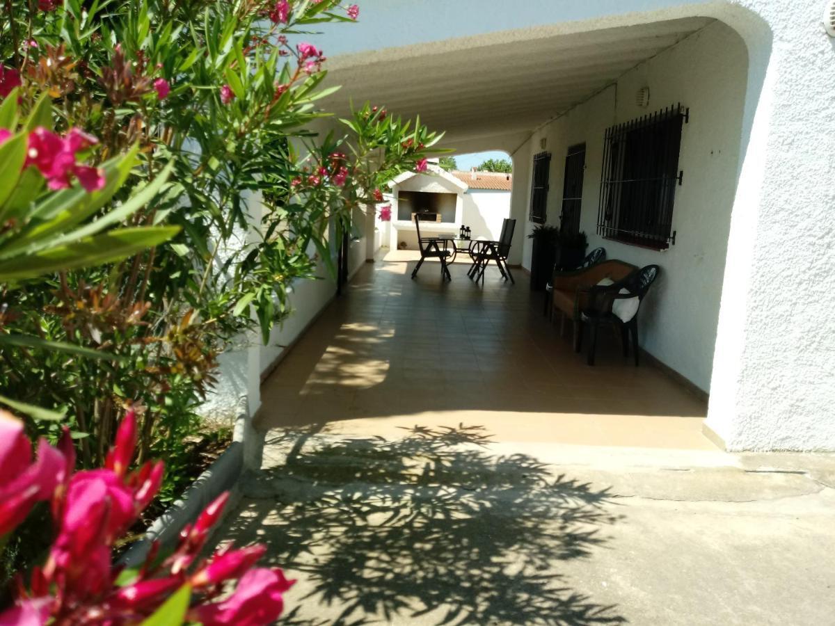 Chalet Garcia Deltebre Luaran gambar